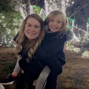 Meet your Posher, Megan